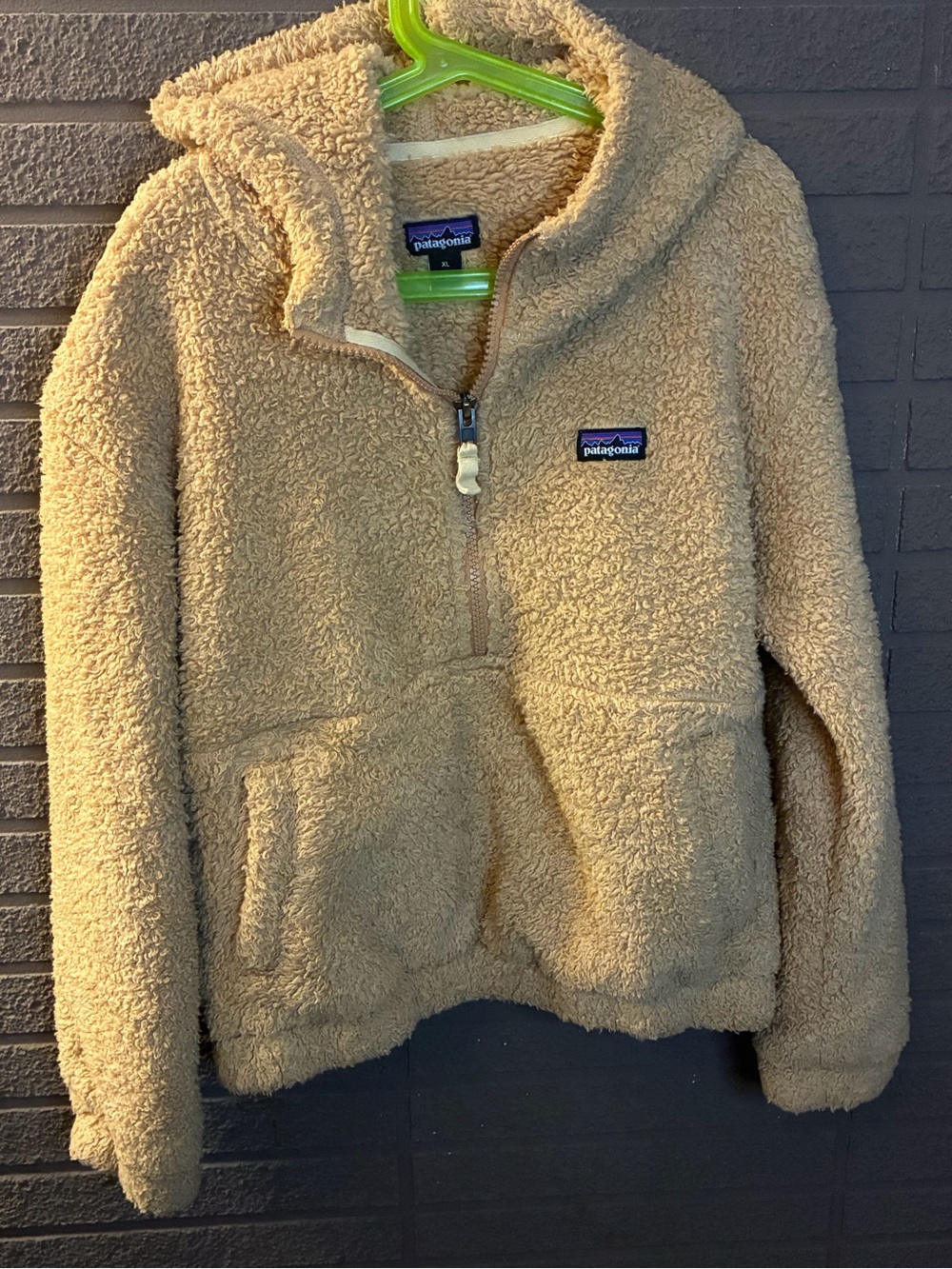 Patagonia Kids Retro Pile Fleece Hooded Pullover Tan Beige Size XL